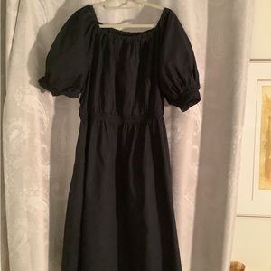 100% COTTON, BLACK GAP DRESS WITH POCKETS!